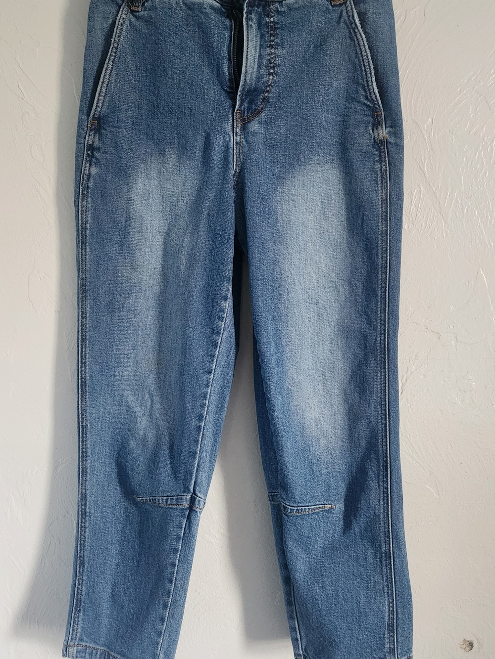 Women's Cropped Blue Denim Jeans